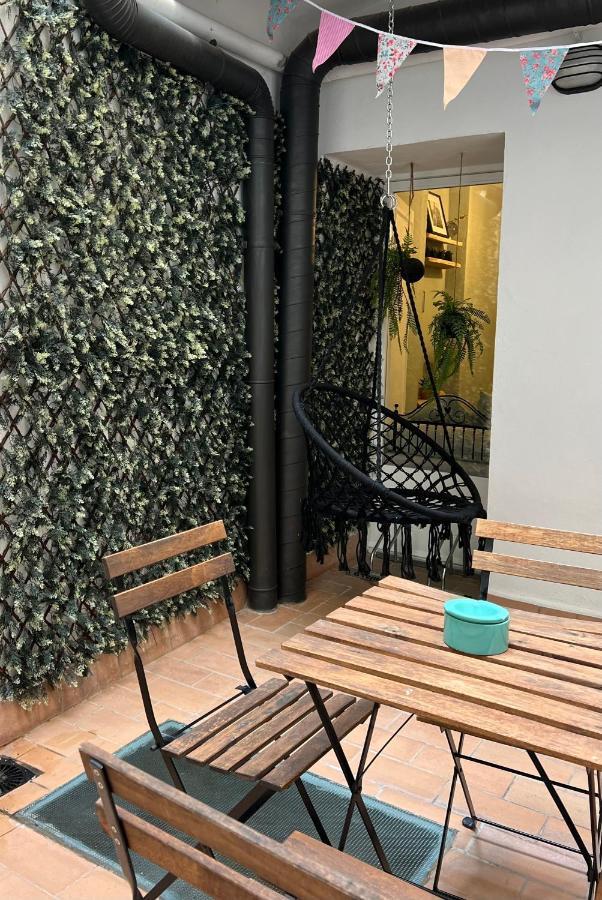 Апартаменты Apartamento Con Encanto Y Terraza En Barri Vell De Girona, El Cul De La Lleona Экстерьер фото